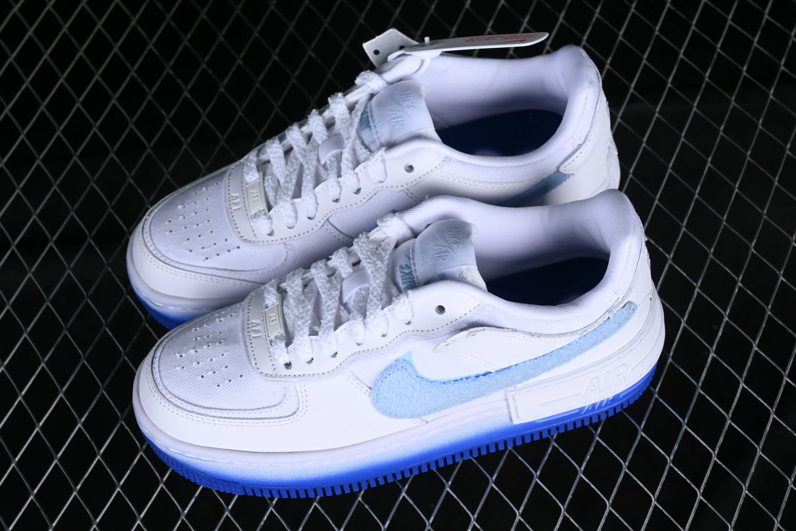 All Categories Nk Air Force 1 Air Force Series Nk Air Force 1 Shadow Air Force Lightweight Increase Nk Air Force 1 Shadow Air Force One Lightweight Increase Low-top Versatile Sneakers FJ4567-100